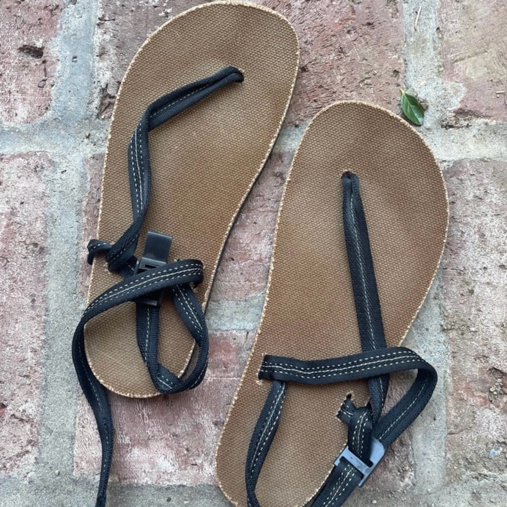Earthrunners